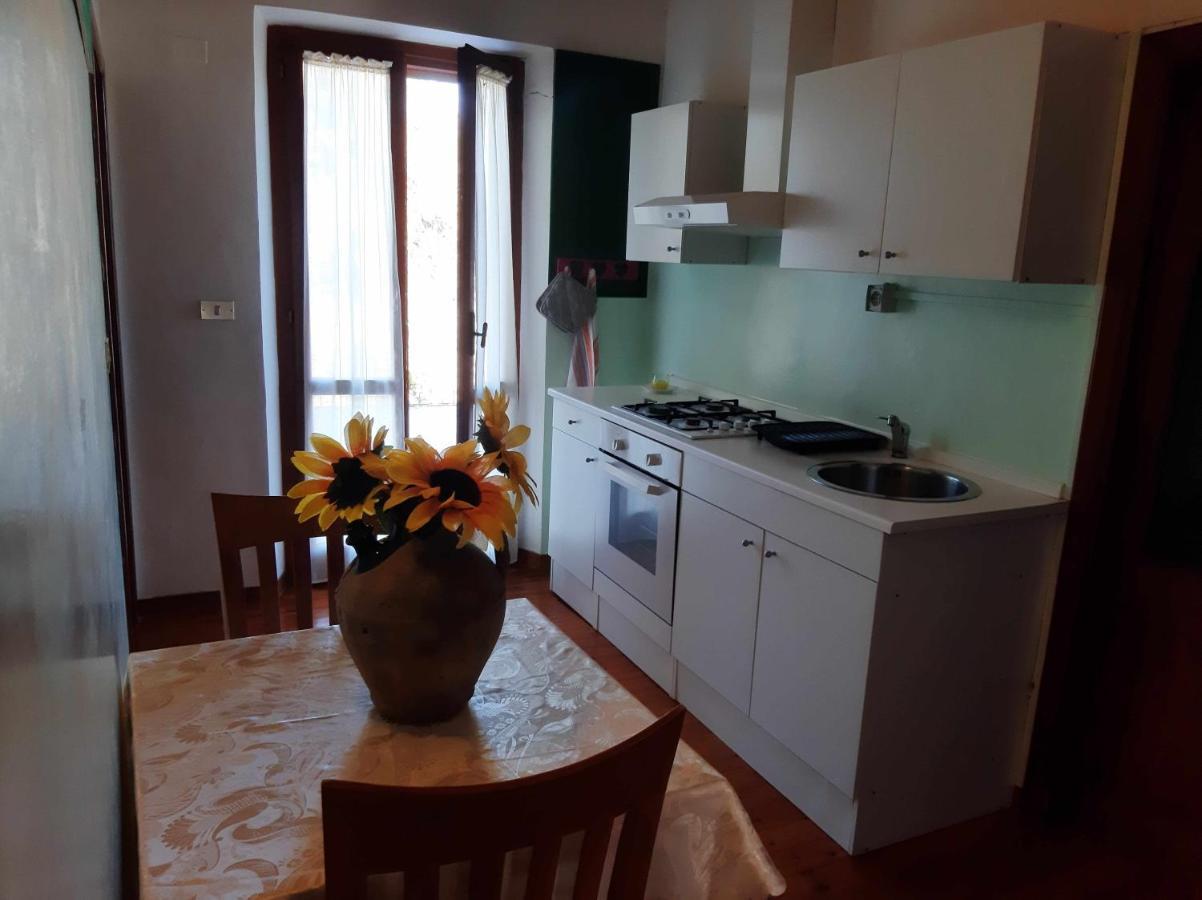La Meriggia Agriturismo- Ampio Appartamento Con Terrazza Esclusiva 안코나 외부 사진