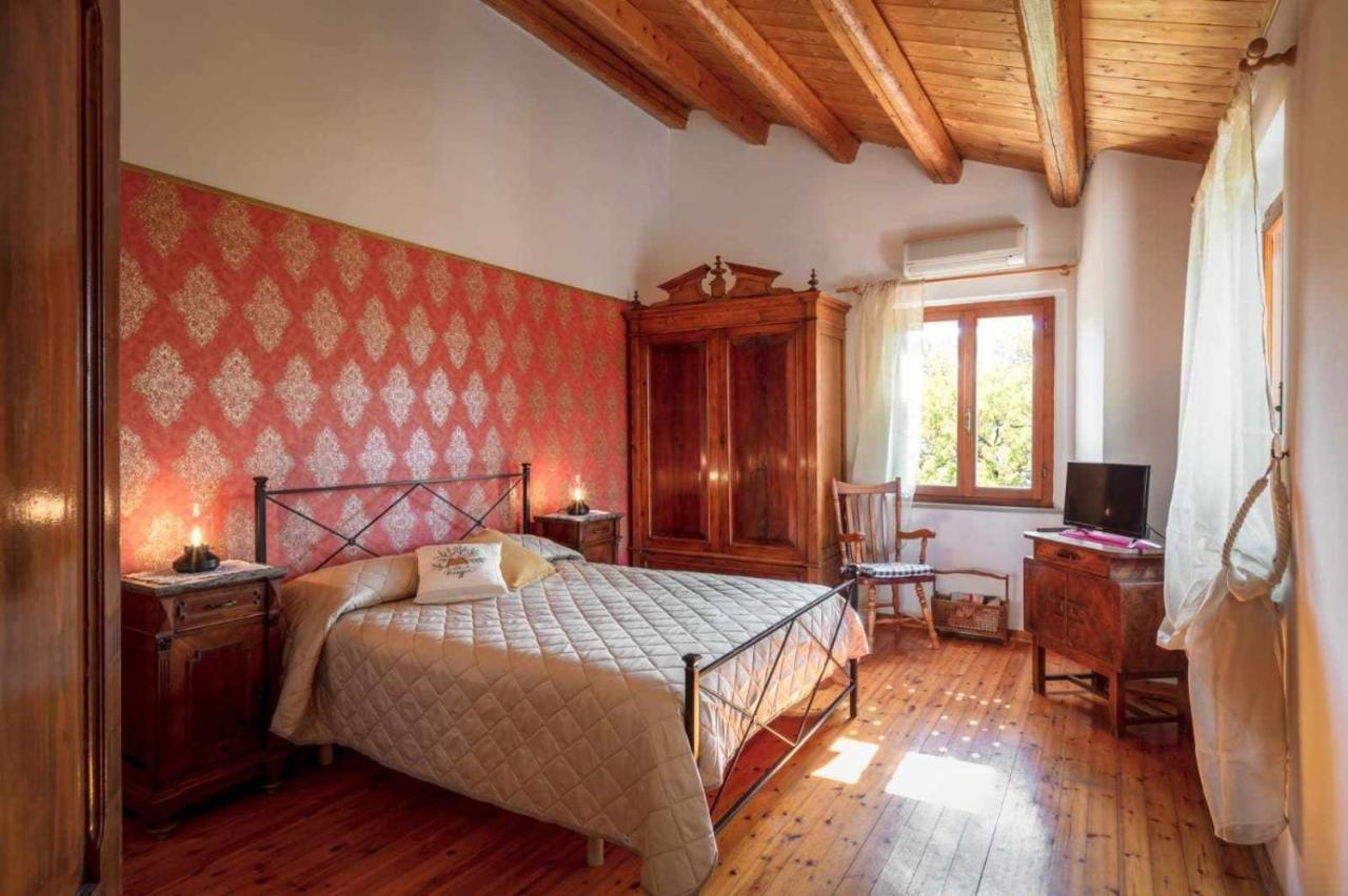 La Meriggia Agriturismo- Ampio Appartamento Con Terrazza Esclusiva 안코나 외부 사진